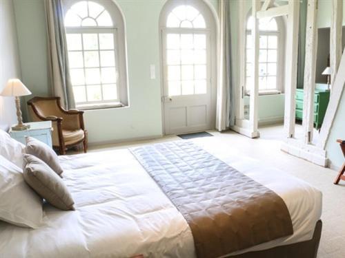 Domaine De Montchevreuil Hotel Fresneaux-Montchevreuil Kültér fotó