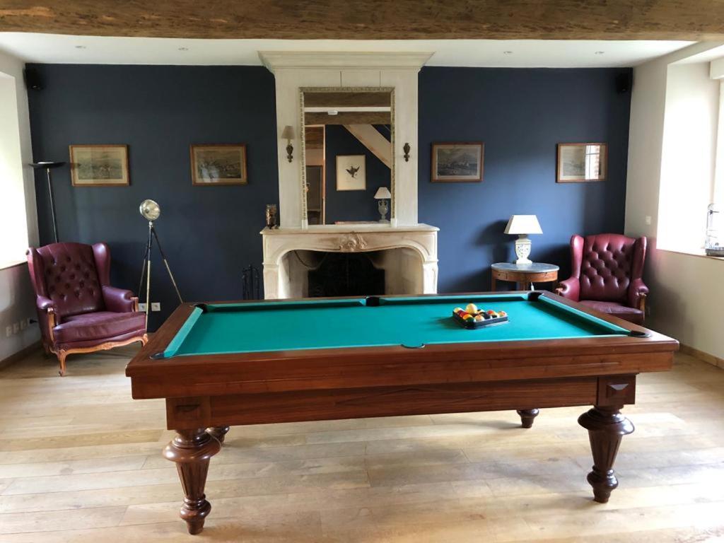 Domaine De Montchevreuil Hotel Fresneaux-Montchevreuil Kültér fotó